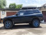 Toyota RAV4 2000 года за 3 300 000 тг. в Алматы – фото 3