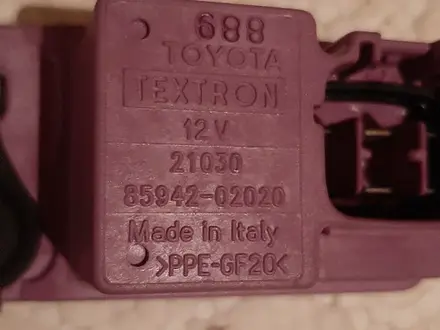 Кнопки переключатель и другие кнопки. Тоуота. за 10 000 тг. в Байсерке – фото 17