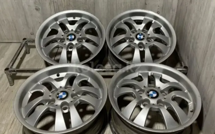 R16 5/120 ET34 D74, 1 Диски 5 шт BMW Оригинальные диски за 100 000 тг. в Актобе