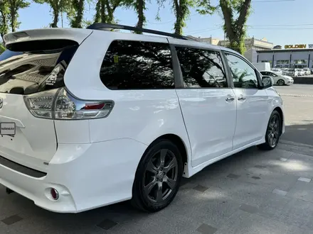 Toyota Sienna 2015 года за 8 700 000 тг. в Шымкент – фото 7