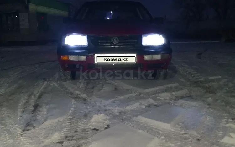 Volkswagen Vento 1992 годаүшін1 000 000 тг. в Аксу