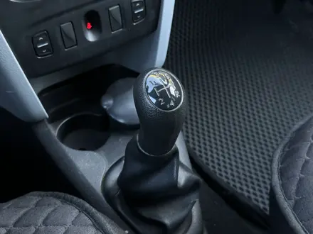 Renault Logan 2014 года за 2 300 000 тг. в Актобе – фото 19