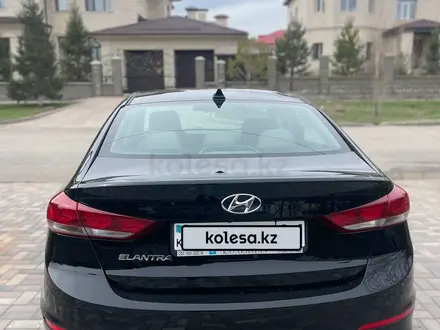 Hyundai Elantra 2018 годаүшін8 100 000 тг. в Астана – фото 7