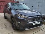 Toyota RAV4 2020 года за 16 500 000 тг. в Тараз