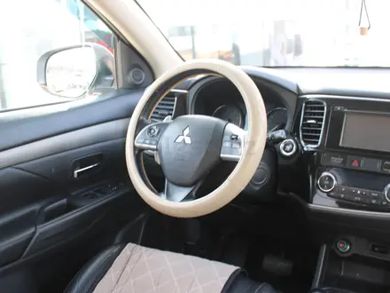 Mitsubishi Outlander 2013 года за 6 090 000 тг. в Алматы – фото 14