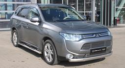Mitsubishi Outlander 2013 года за 6 290 000 тг. в Алматы – фото 3