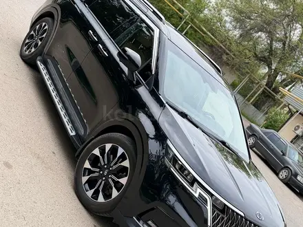Kia Carnival 2021 года за 15 000 000 тг. в Алматы – фото 3