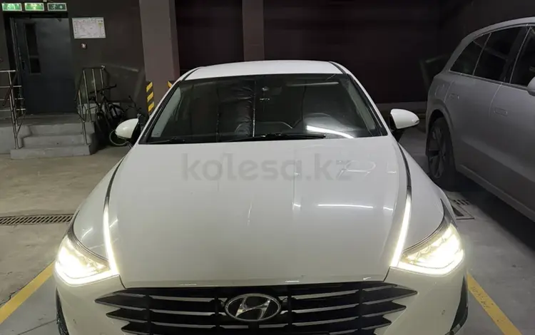 Hyundai Sonata 2022 годаүшін11 700 000 тг. в Алматы