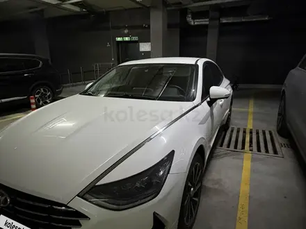 Hyundai Sonata 2022 года за 11 700 000 тг. в Алматы – фото 8