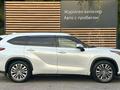 Toyota Highlander Luxe 2023 года за 29 990 000 тг. в Алматы – фото 8