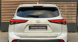 Toyota Highlander Luxe 2023 годаүшін29 990 000 тг. в Алматы – фото 4