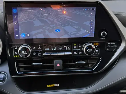 Toyota Highlander Luxe 2023 года за 29 990 000 тг. в Алматы – фото 17