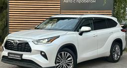 Toyota Highlander Luxe 2023 годаүшін29 990 000 тг. в Алматы