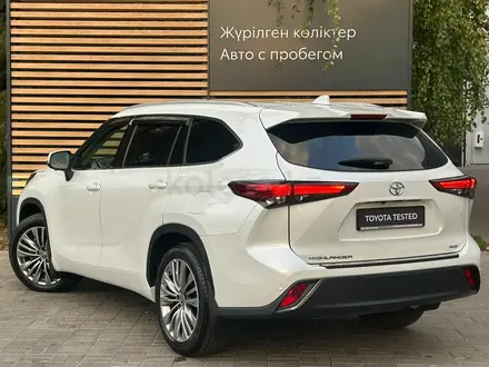 Toyota Highlander Luxe 2023 года за 29 990 000 тг. в Алматы – фото 6