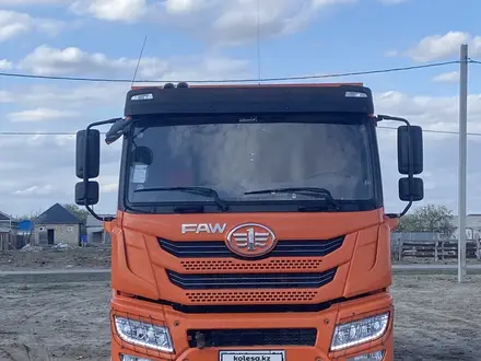 FAW  J6 CA3250 2024 года за 24 000 000 тг. в Атырау – фото 6