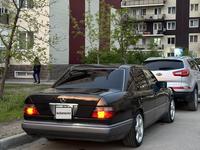 Mercedes-Benz E 280 1993 года за 4 200 000 тг. в Алматы
