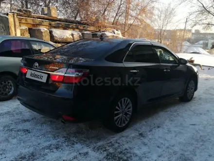 Toyota Camry 2015 года за 11 300 000 тг. в Караганда – фото 3