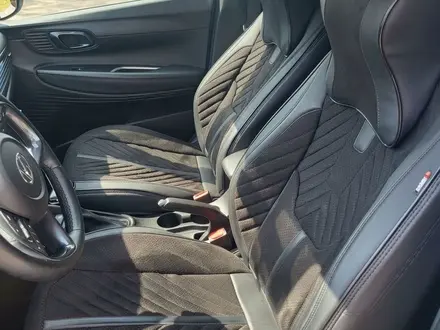 Hyundai Bayon 2023 года за 7 950 000 тг. в Алматы – фото 4