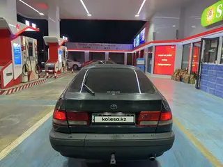 Toyota Carina E, 1996