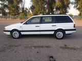 Volkswagen Passat 1992 годаүшін1 600 000 тг. в Алматы – фото 4