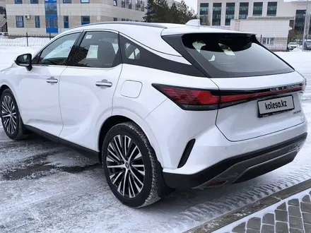 Lexus RX 350 2023 года за 35 000 000 тг. в Астана – фото 6