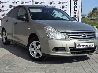 Nissan Almera