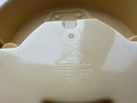 Бензонасос оригинал hella мерседес w211 w219 за 100 000 тг. в Астана – фото 2