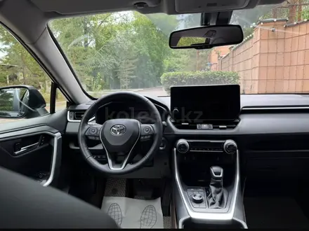 Toyota RAV4 2025 года за 16 950 000 тг. в Караганда – фото 12