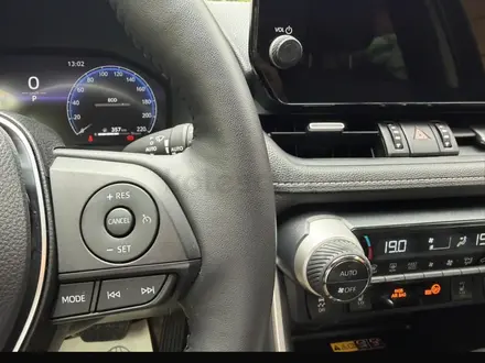 Toyota RAV4 2025 года за 16 950 000 тг. в Караганда – фото 17