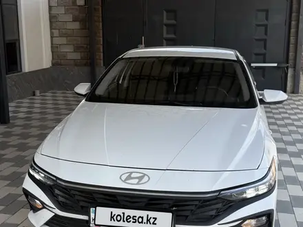 Hyundai Elantra 2024 года за 9 200 000 тг. в Шымкент