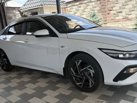 Hyundai Elantra 2024 года за 9 200 000 тг. в Шымкент – фото 2
