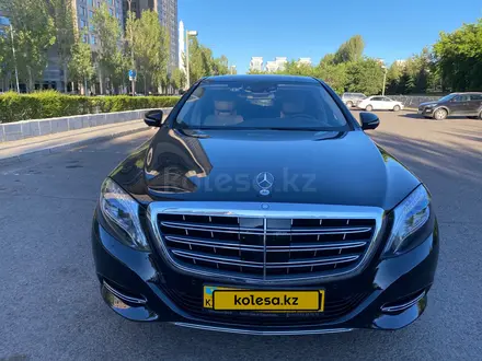 Mercedes-Maybach S 500 2016 года за 88 300 000 тг. в Астана