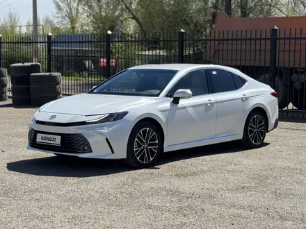 Toyota Camry 2025 года за 19 900 000 тг. в Уральск