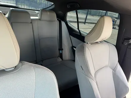 Toyota Camry 2025 года за 19 900 000 тг. в Уральск – фото 31
