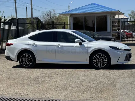 Toyota Camry 2025 года за 19 900 000 тг. в Уральск – фото 6