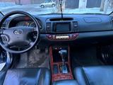 Toyota Camry 2002 года за 5 800 000 тг. в Павлодар – фото 4