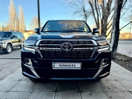 Toyota Land Cruiser 2015 года за 22 000 000 тг. в Уральск – фото 2