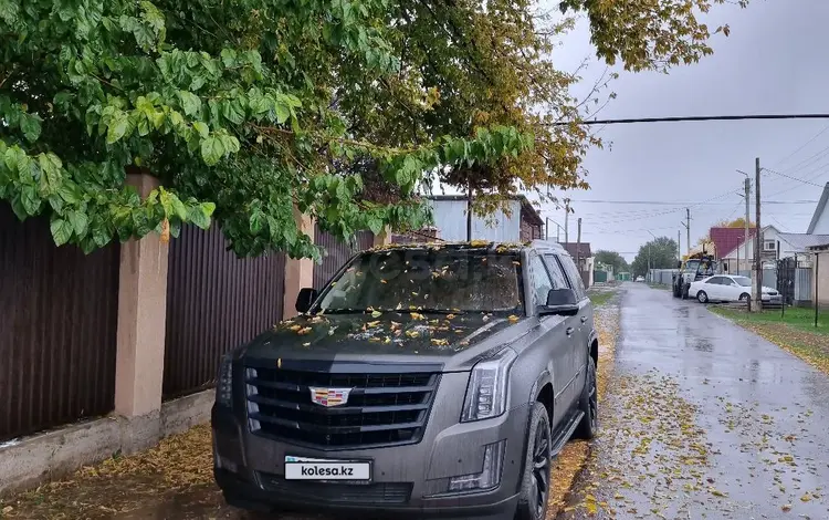 Cadillac Escalade 2018 годаүшін32 000 000 тг. в Алматы