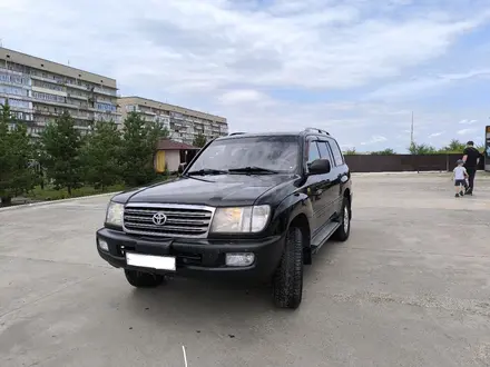 Toyota Land Cruiser 2004 года за 13 000 000 тг. в Астана – фото 2