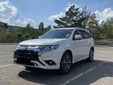 Mitsubishi Outlander 2022 годаүшін13 700 000 тг. в Караганда