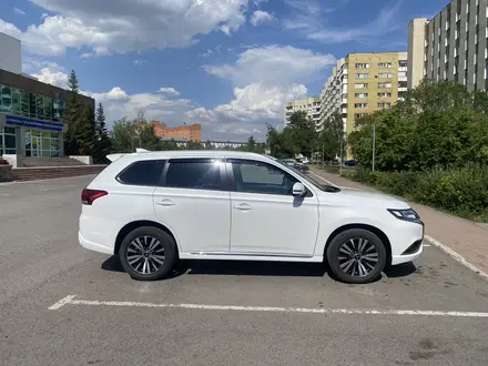 Mitsubishi Outlander 2022 года за 13 700 000 тг. в Караганда – фото 5