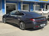 Hyundai Sonata 2022 года за 12 800 000 тг. в Алматы – фото 4