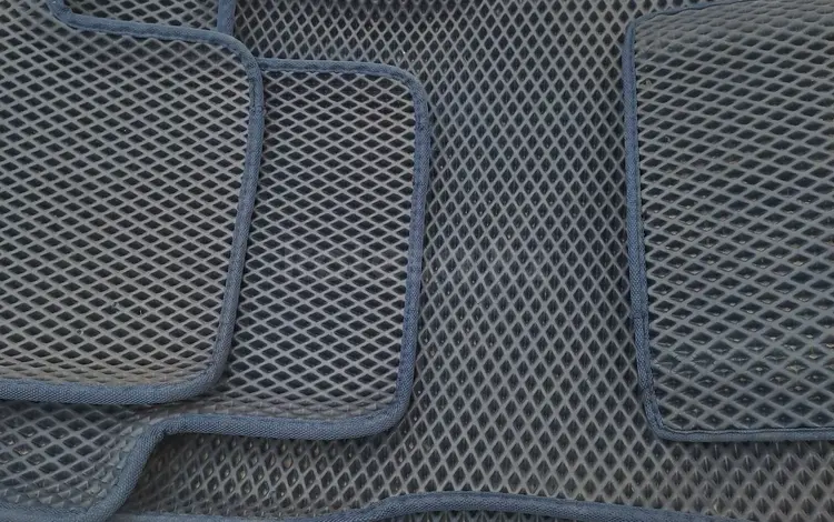 Коврики в салон РАВ 4 за 9 000 тг. в Астана