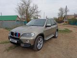 BMW X5 2008 года за 8 500 000 тг. в Уральск – фото 2