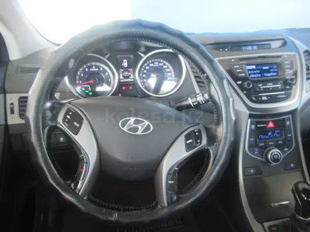 Hyundai Elantra 2014 года за 4 962 750 тг. в Шымкент – фото 10