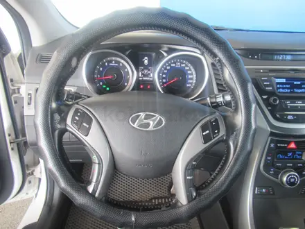 Hyundai Elantra 2014 года за 4 962 750 тг. в Шымкент – фото 13