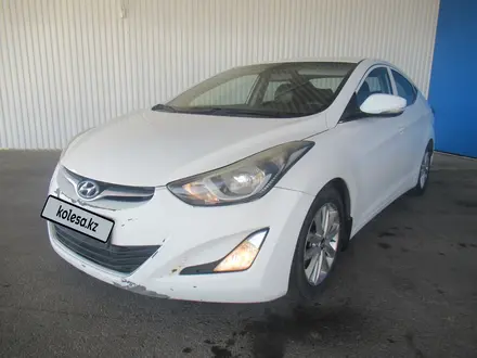 Hyundai Elantra 2014 года за 4 962 750 тг. в Шымкент – фото 3