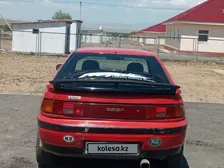 Mazda 323, 1992