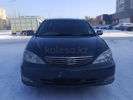 Toyota Camry 2002 года за 4 500 000 тг. в Семей – фото 2