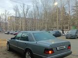 Mercedes-Benz E 200 1993 года за 1 700 000 тг. в Павлодар – фото 3